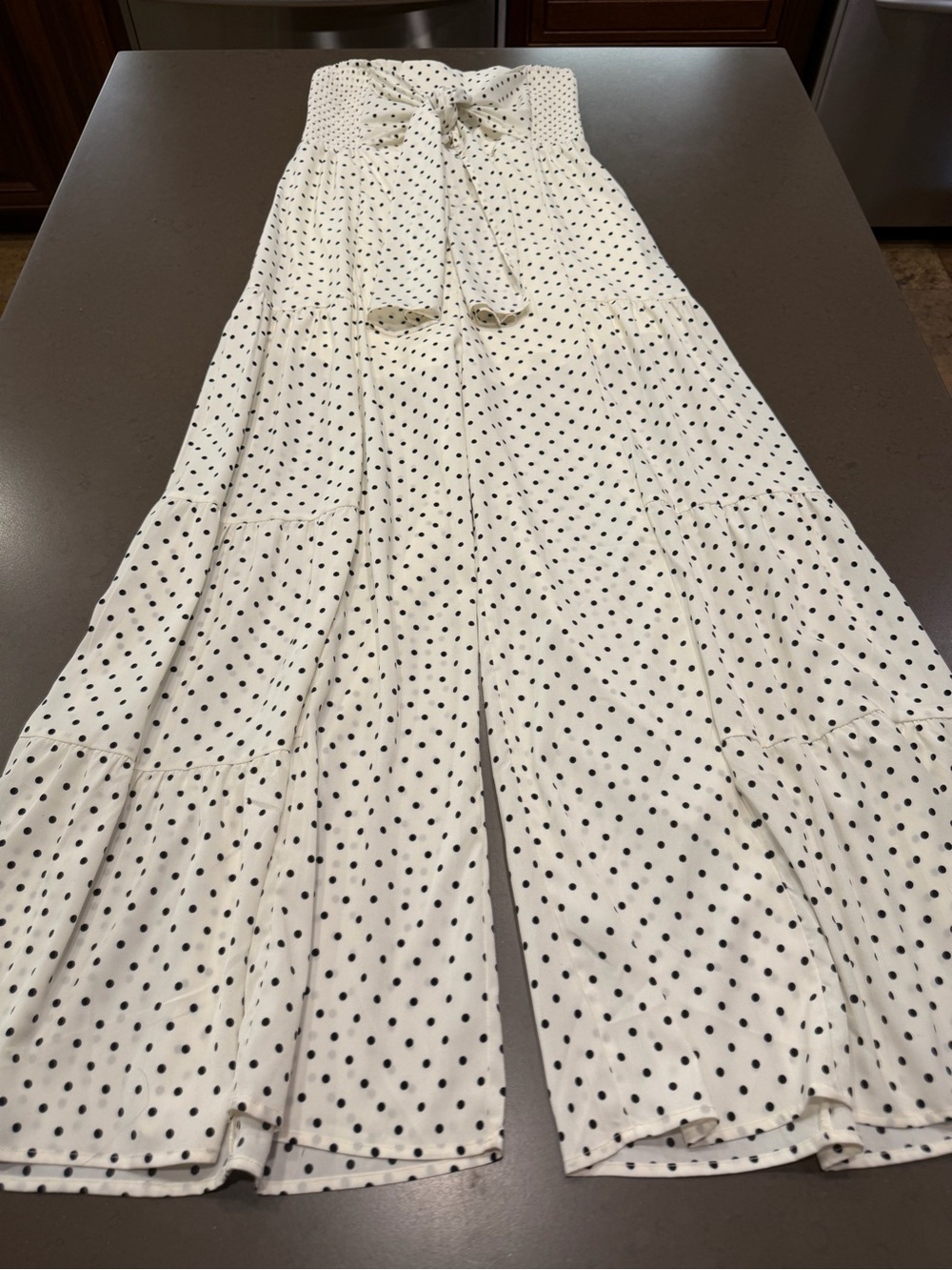NWOT Cream Polka Dot Strapless Front Tie Jumpsuit Sz: XL - Picture 9 of 16